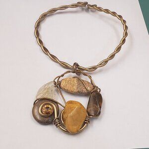 Artisan Signed, Jeff Lieb, Golden wire, gemstone, Swarovski crystal choker